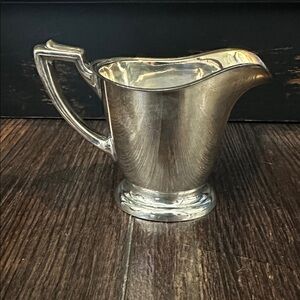 Vintage Deerpath Inn Silver Creamer Pitcher 4oz.